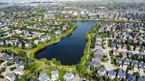 393 Inverness Park Se, Calgary, AB 