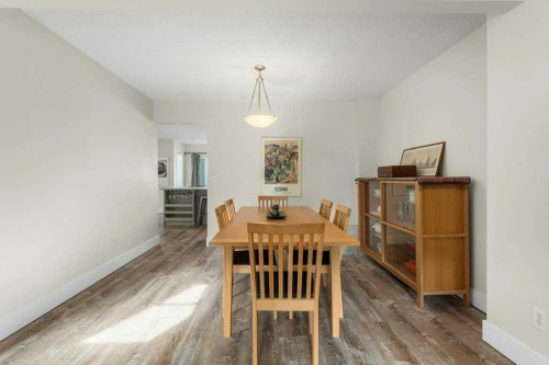 393 Inverness Park Se, Calgary, AB 
