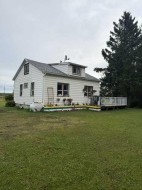 2114 372 Township Rural Red Deer County, AB T4G 0M9