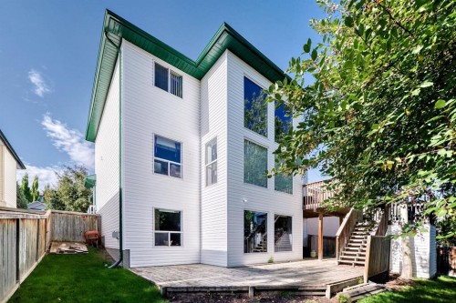24 Bow Ridge Road, Cochrane, AB 