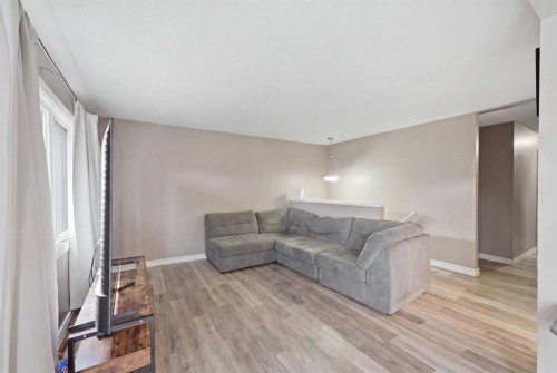 419 Huntsville Crescent Nw, Calgary, AB 