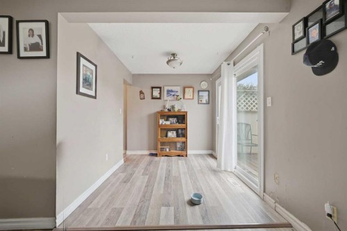 419 Huntsville Crescent Nw, Calgary, AB 