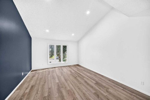4351 58 Street Ne, Calgary, AB 