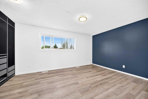 4351 58 Street Ne, Calgary, AB 