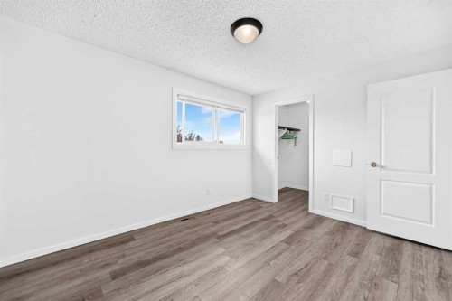 4351 58 Street Ne, Calgary, AB 