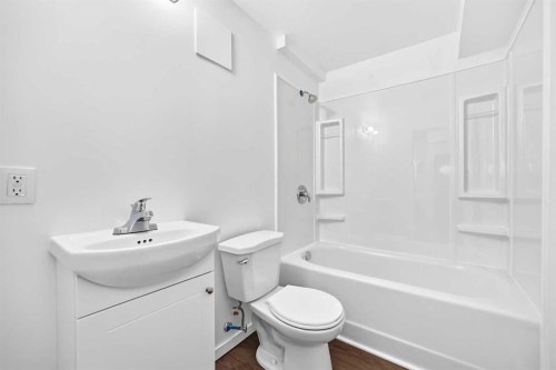 4351 58 Street Ne, Calgary, AB 