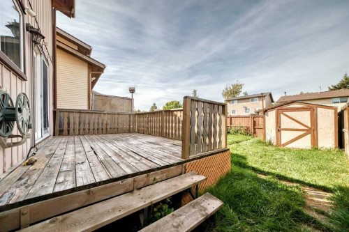 4351 58 Street Ne, Calgary, AB 