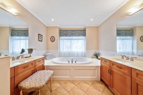50 Cedargrove Lane Sw, Calgary, AB 