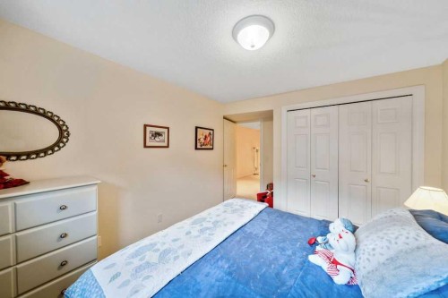 50 Cedargrove Lane Sw, Calgary, AB 