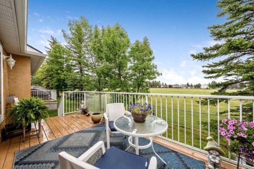 50 Cedargrove Lane Sw, Calgary, AB 