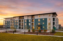 1204-47 Creekview Gardens SWCalgary, AB T2X 6K7