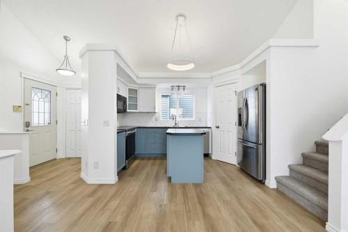 99 Covepark Place Ne, Calgary, AB 