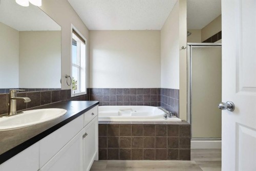 99 Covepark Place Ne, Calgary, AB 