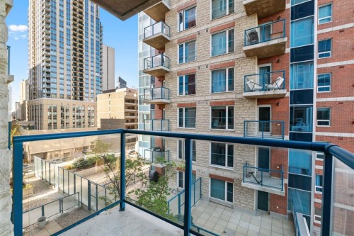 802-910 5 Avenue Sw, Calgary, AB 