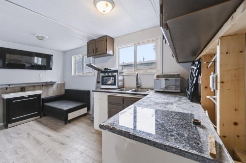 101 Huntstrom Drive Ne, Calgary, AB 