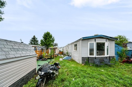 101 Huntstrom Drive Ne, Calgary, AB 
