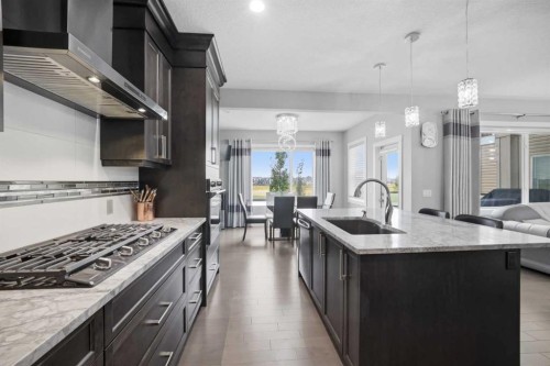 288 Corner Meadows Manor Ne, Calgary, AB 