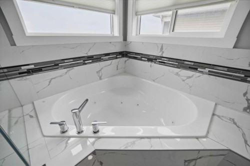 288 Corner Meadows Manor Ne, Calgary, AB 