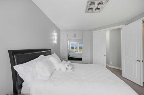 288 Corner Meadows Manor Ne, Calgary, AB 