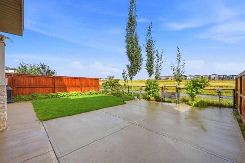 288 Corner Meadows Manor Ne, Calgary, AB 