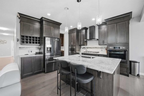 288 Corner Meadows Manor Ne, Calgary, AB 
