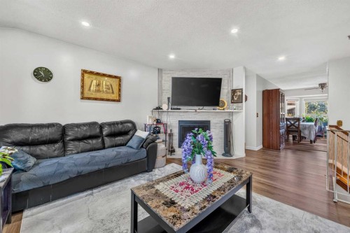 44 Templemont Drive Ne, Calgary, AB 