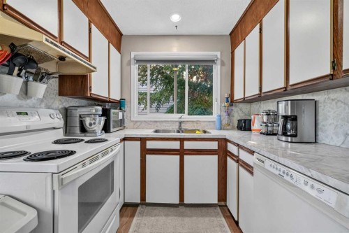 44 Templemont Drive Ne, Calgary, AB 