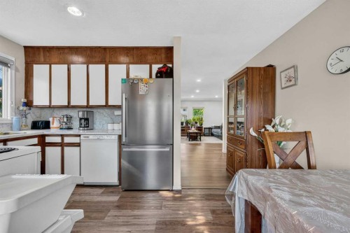 44 Templemont Drive Ne, Calgary, AB 