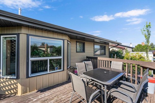 44 Templemont Drive Ne, Calgary, AB 