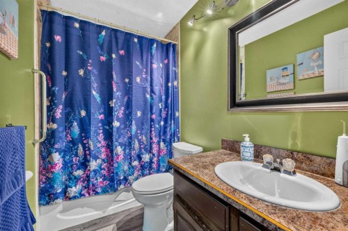 44 Templemont Drive Ne, Calgary, AB 