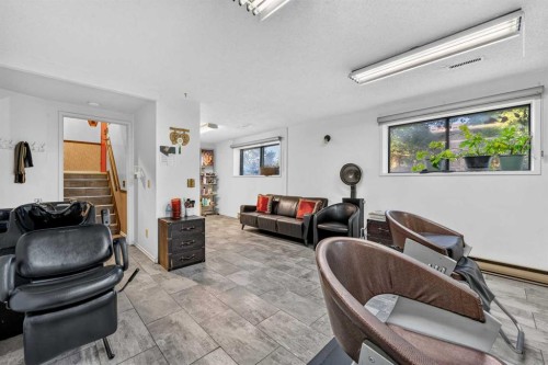 44 Templemont Drive Ne, Calgary, AB 