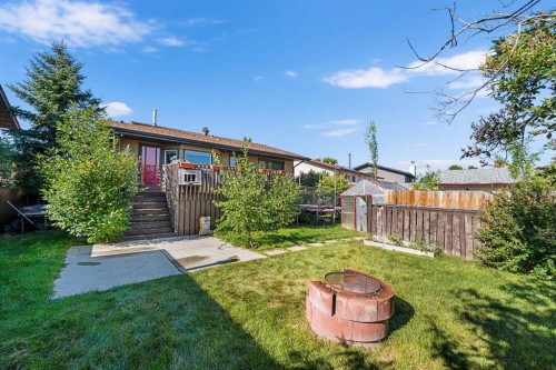 44 Templemont Drive Ne, Calgary, AB 