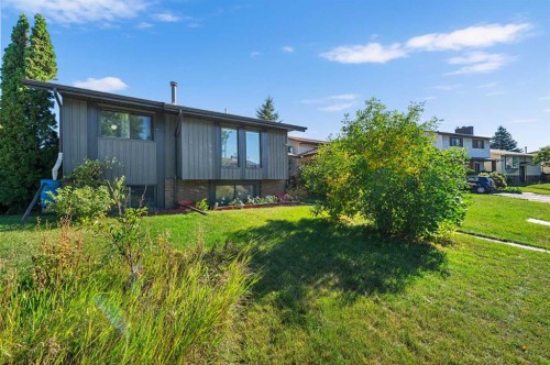 44 Templemont Drive Ne, Calgary, AB 