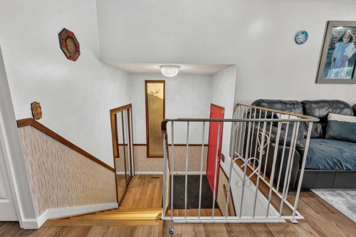 44 Templemont Drive Ne, Calgary, AB 