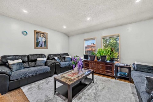 44 Templemont Drive Ne, Calgary, AB 