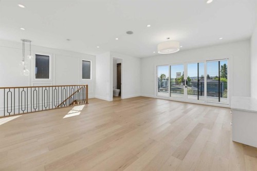 2407 4 Avenue Nw, Calgary, AB 