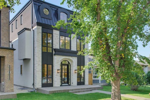 2407 4 Avenue Nw, Calgary, AB 