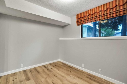 5811 Templehill Road Ne, Calgary, AB 