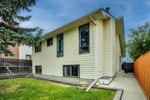 5811 Templehill Road Ne, Calgary, AB 