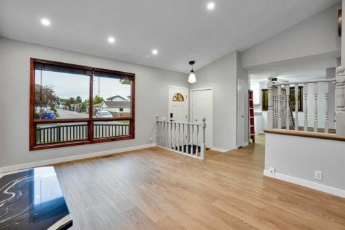 5811 Templehill Road Ne, Calgary, AB 