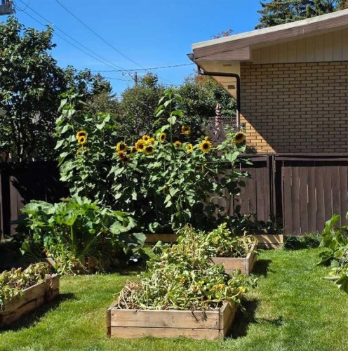 4215 Villa Crescent Nw, Calgary, AB 