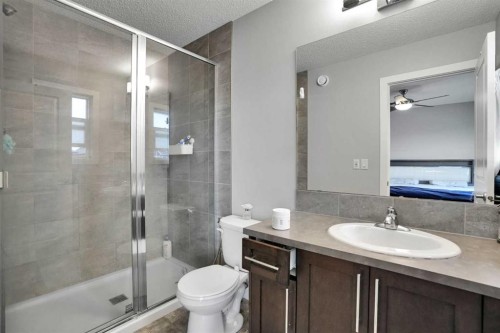 40 Cornerbrook Gate Ne, Calgary, AB 