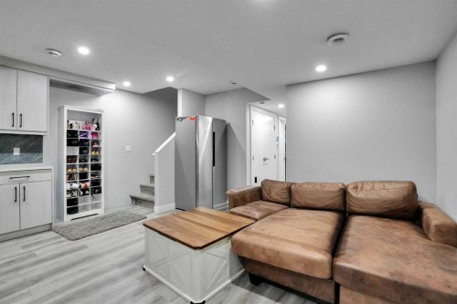 40 Cornerbrook Gate Ne, Calgary, AB 