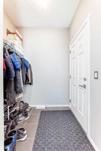 63 Chapalina Square Se, Calgary, AB 