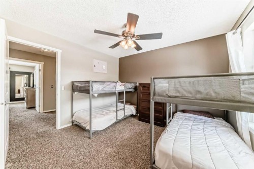 63 Chapalina Square Se, Calgary, AB 