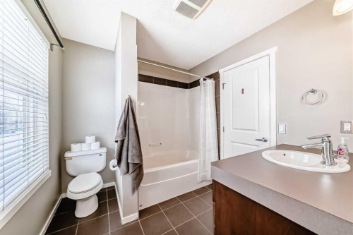 63 Chapalina Square Se, Calgary, AB 