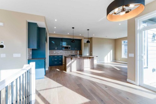 131 Waterford Manor, Chestermere, AB 