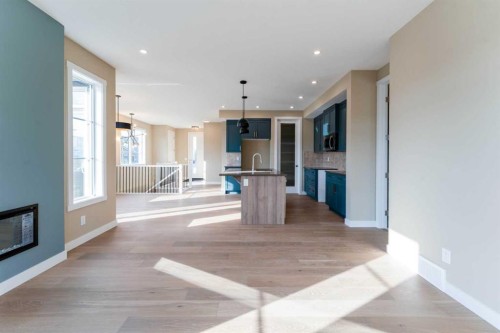 131 Waterford Manor, Chestermere, AB 