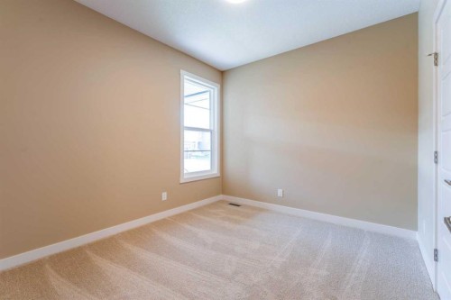 131 Waterford Manor, Chestermere, AB 