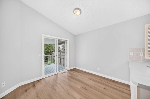 136 Bridlemeadows Common Sw, Calgary, AB 